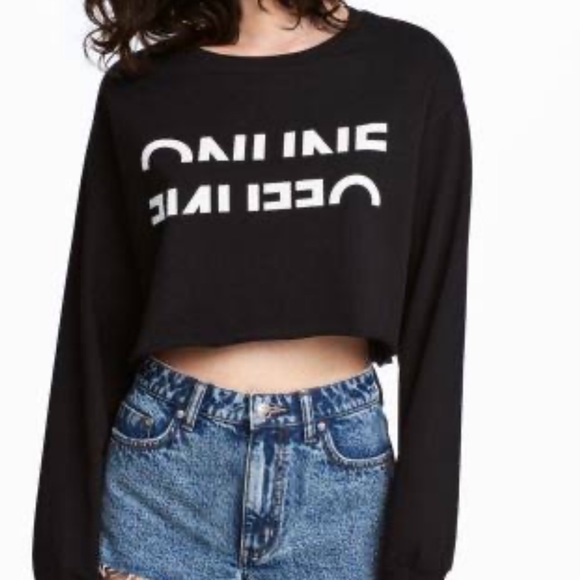 Divided Tops - Divided Offline Online Cropped Top Long Sleeve T-shirt Sweatshirt Half Words